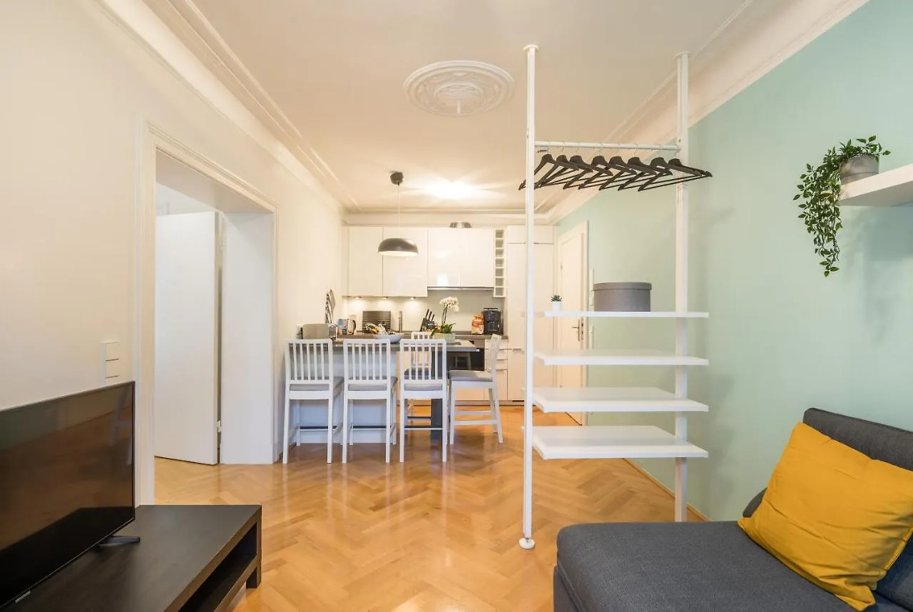 Stylish & Cosy Apartment Next To The U-Bahn Hamburg