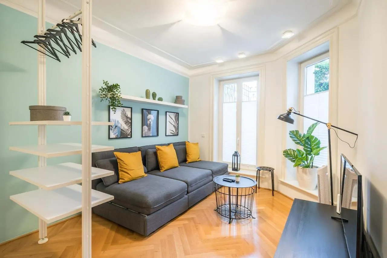 Stylish & Cosy Apartment Next To The U-Bahn Hamburg